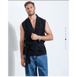 Orttu New York Vest Black NWOT $85 Kimono Belted Sleeveless Retro Capsule Large